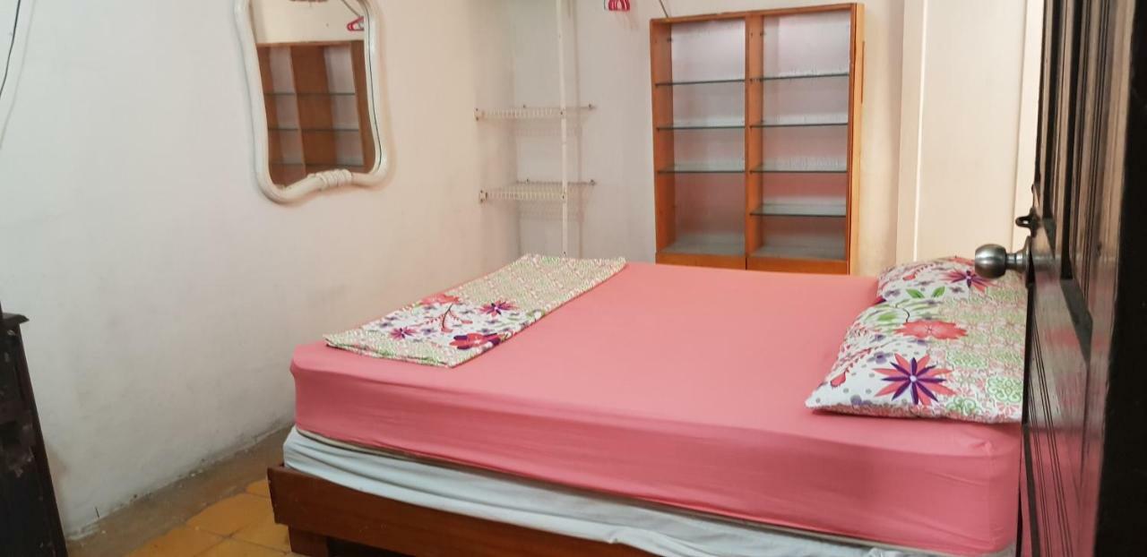 Casa Esmeralda Homestay *